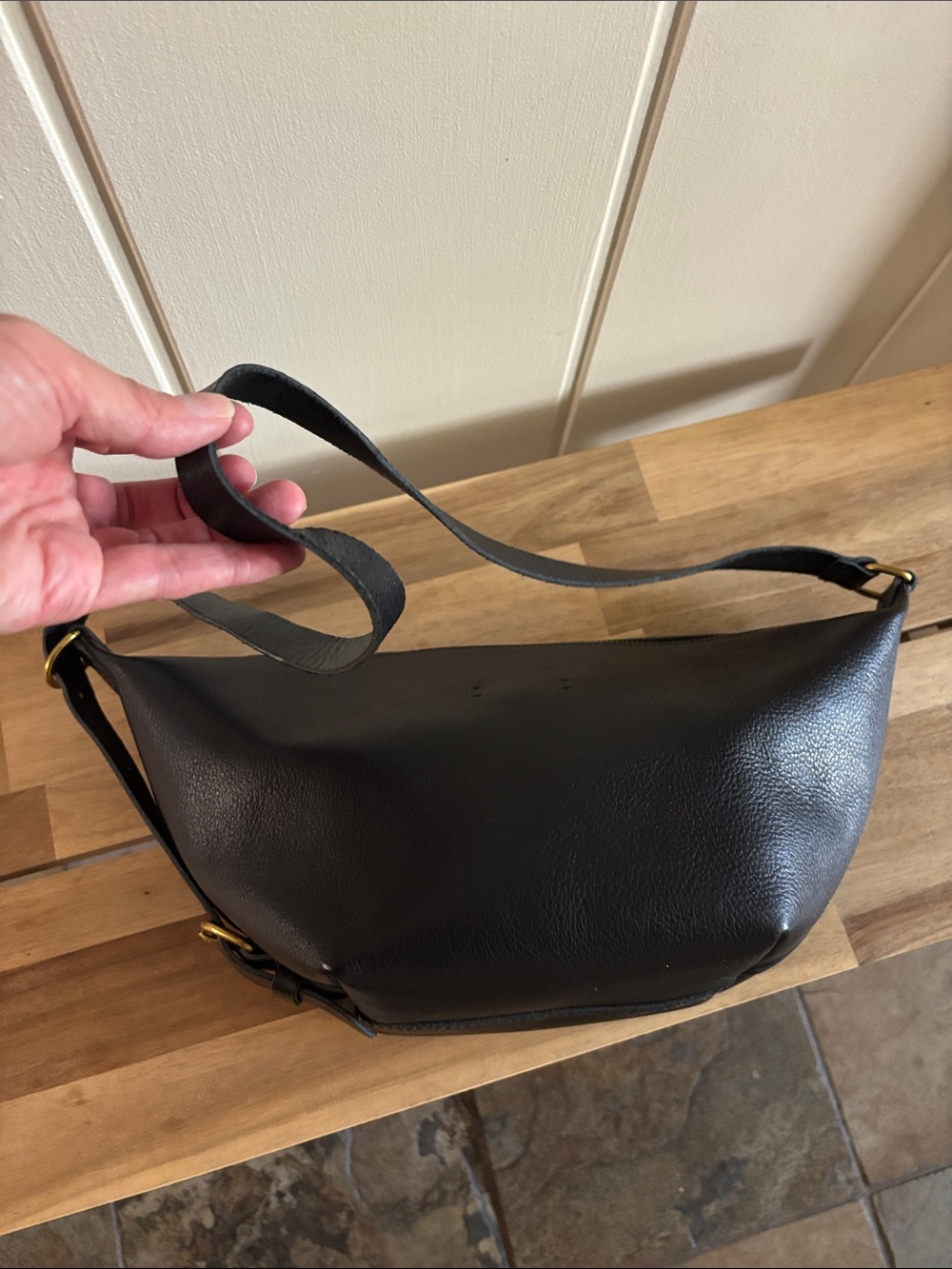 Madewell Leather Sling Bag - Picture 6 of 8